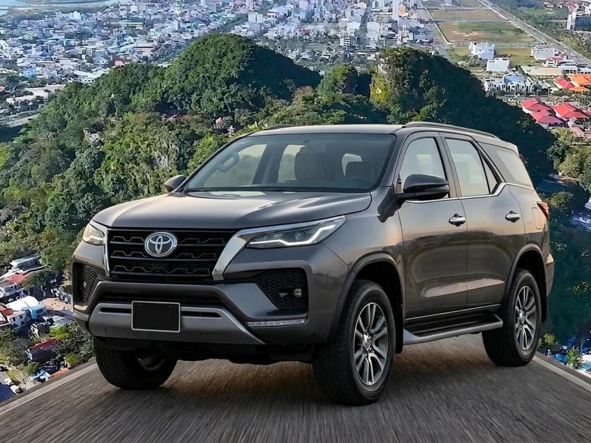Private car booking to Marble Mountain — Private Vietnam