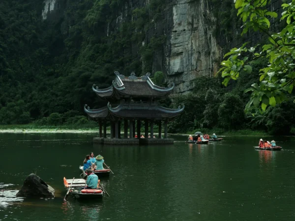Private transport Vietnam journey view in Ninh Binh